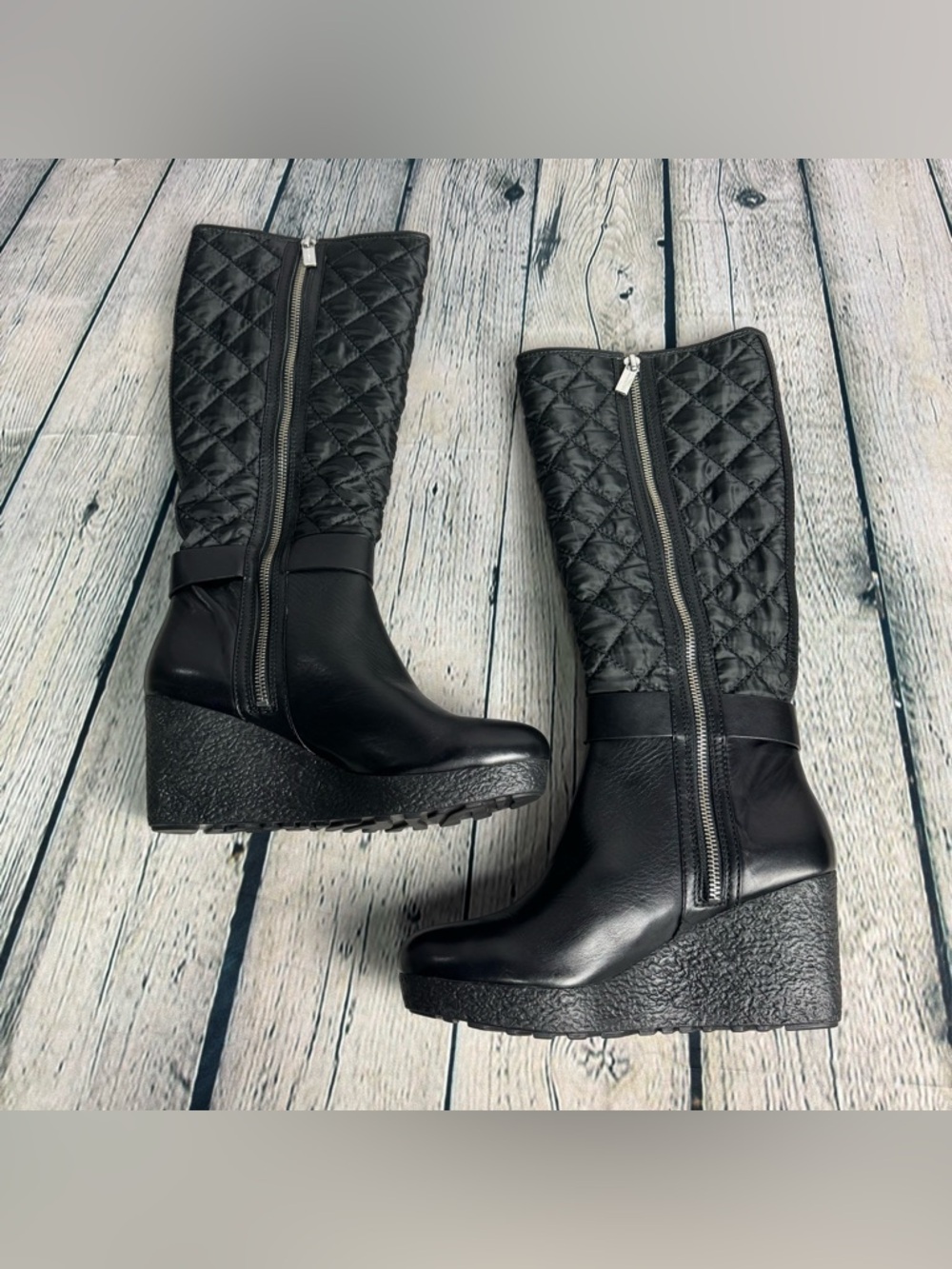 Michael Kors Black Quilted Leather Wedge Knee Winter Boots Sherpa Lined Sz 8 US - Picture 2 of 16